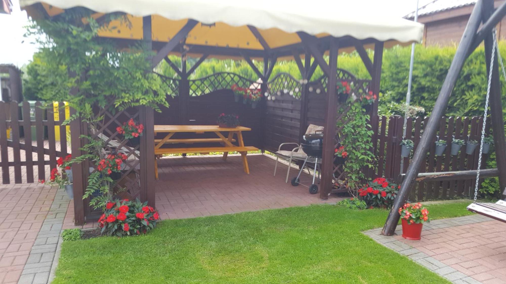 Apartament Malinowe Lato Grzybowo  Zewnętrze zdjęcie